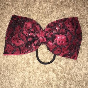 red tailless cheer bow ❤️